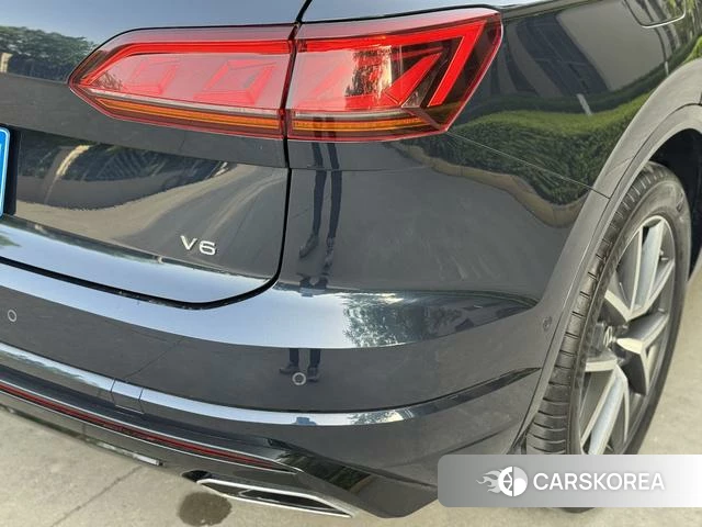 Volkswagen Touareg id 4210719 из Китая 8