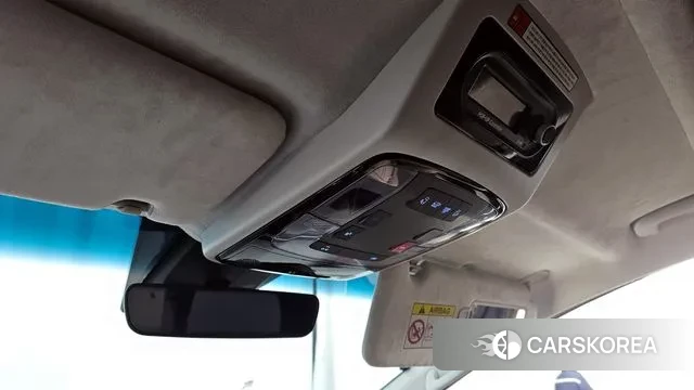 Hyundai Staria id 3649661 из Кореи 8