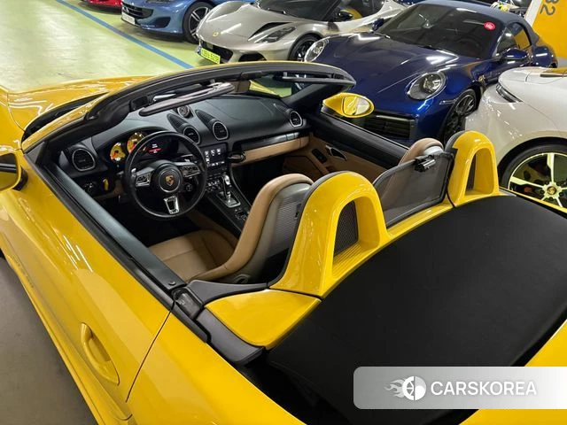 Porsche 718 Boxster id 4303974 из Кореи 8