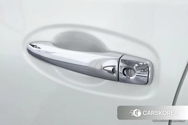 Nissan Qijun id 4300073 из Китая 8