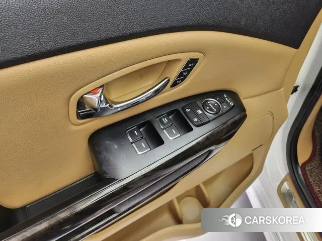 Kia The New Carnival id 3403109 из Кореи 8