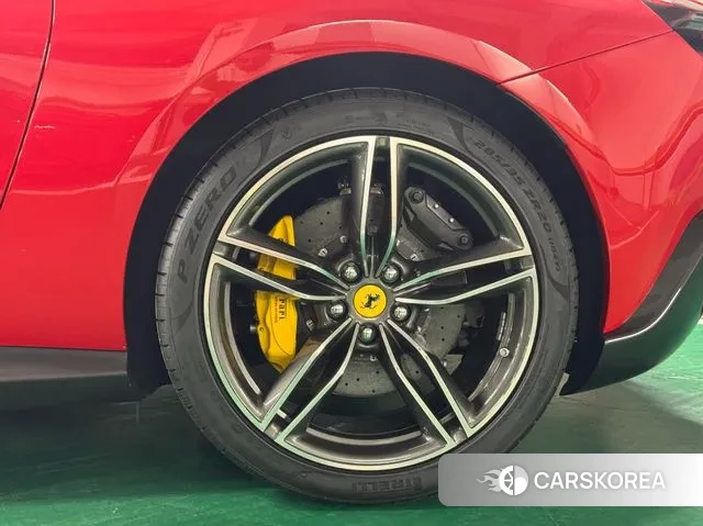 Ferrari Rome id 3289096 из Кореи 8