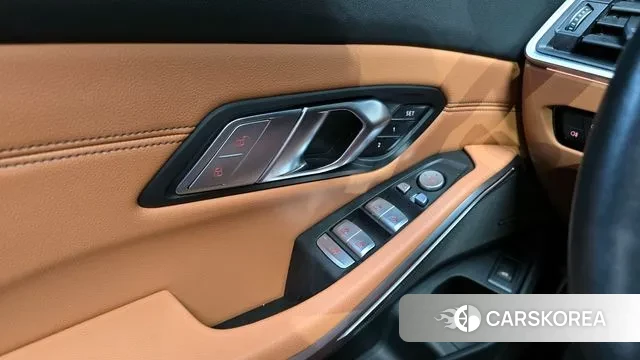 BMW 3 Series (G20) id 3011488 из Кореи 8