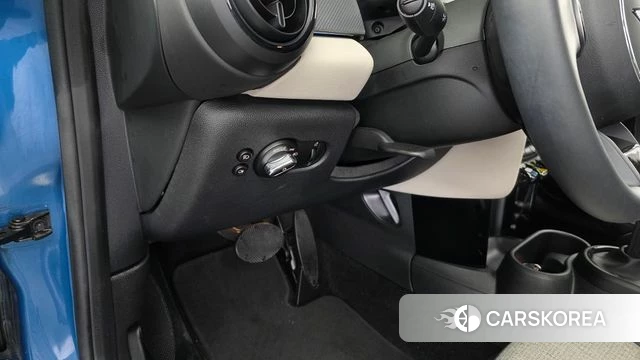 Mini Cooper Electric id 4303274 из Кореи 8