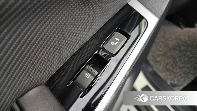 Ssangyong New Style Korando C id 3284591 из Кореи 8