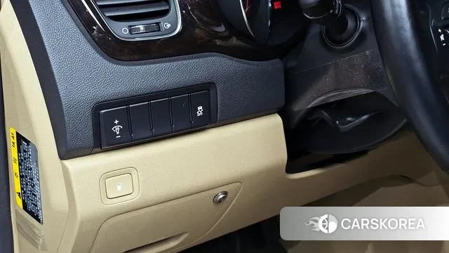 Kia The New Carnival id 3292191 из Кореи 8