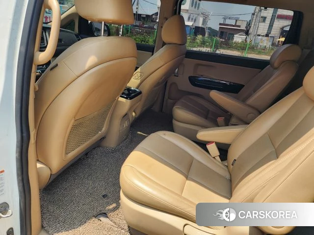 Kia The New Carnival id 4520878 из Кореи 8