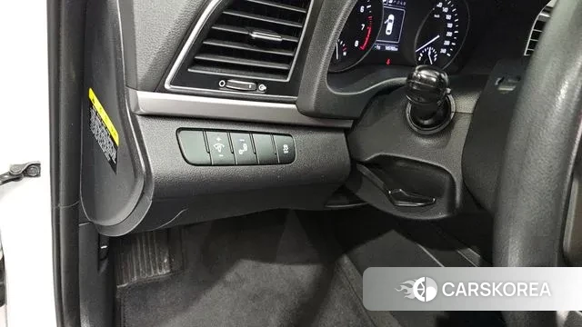 Hyundai Avante AD id 3563237 из Кореи 8