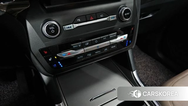 Ford Explorer 6th Generation id 3904968 из Кореи 8