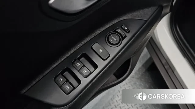 Kia Stonic id 3617349 из Кореи 8