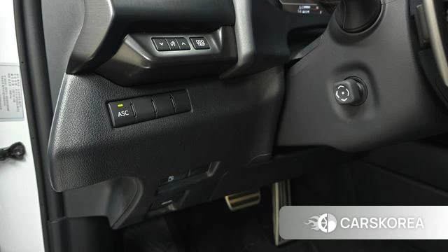 Lexus UX250h id 4550513 из Кореи 8