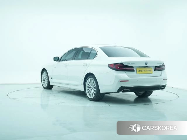 BMW 5 series id 4272098 из Китая 8