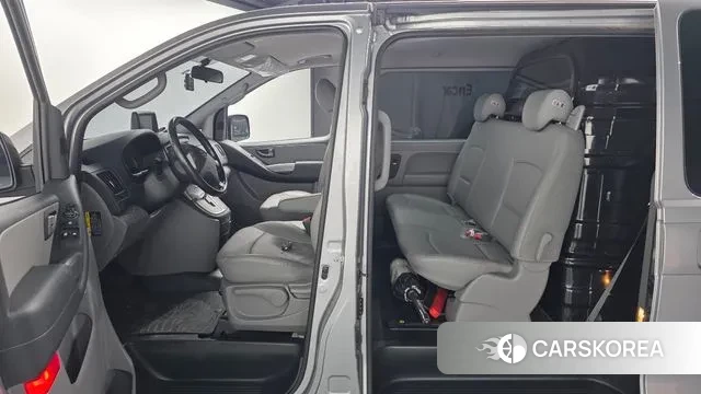 Hyundai The New Grand Starex id 3385316 из Кореи 8