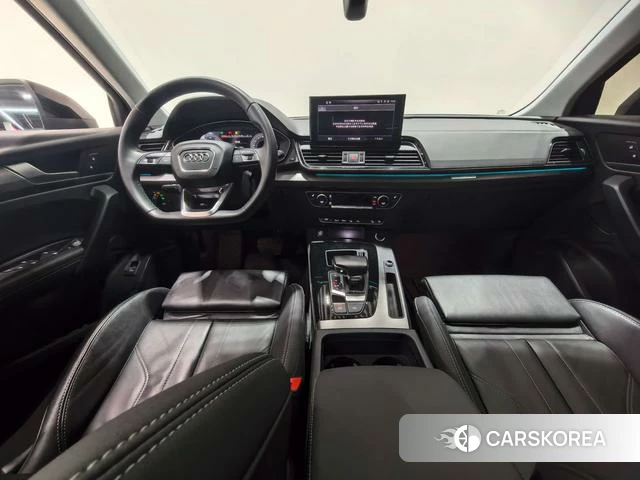 Audi Q5L id 4207146 из Китая 8