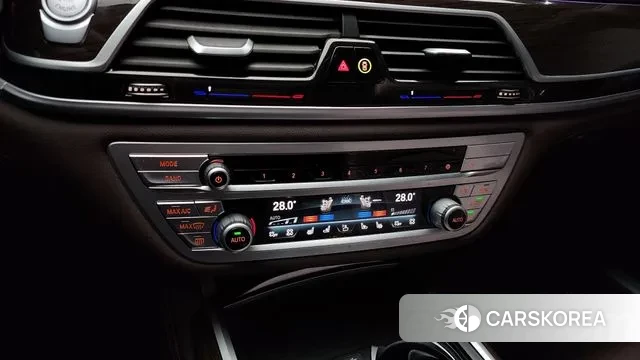 BMW 7 Series (G11) id 3348672 из Кореи 8