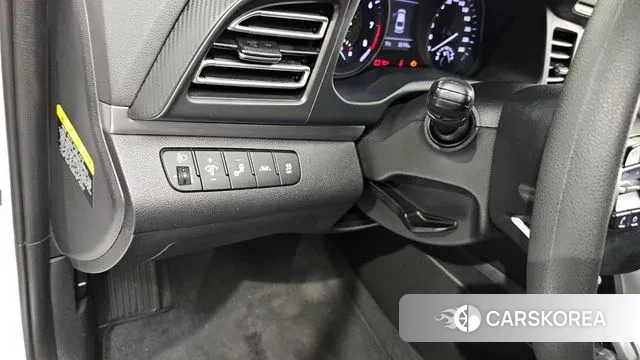 Hyundai The New Avante AD id 3330288 из Кореи 8