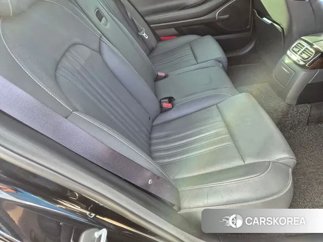 Genesis G90 id 3505082 из Кореи 8