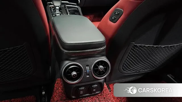 Kia Stinger id 3284359 из Кореи 8