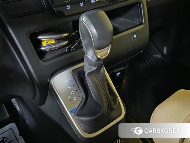 Hyundai Staria id 4406173 из Кореи 8