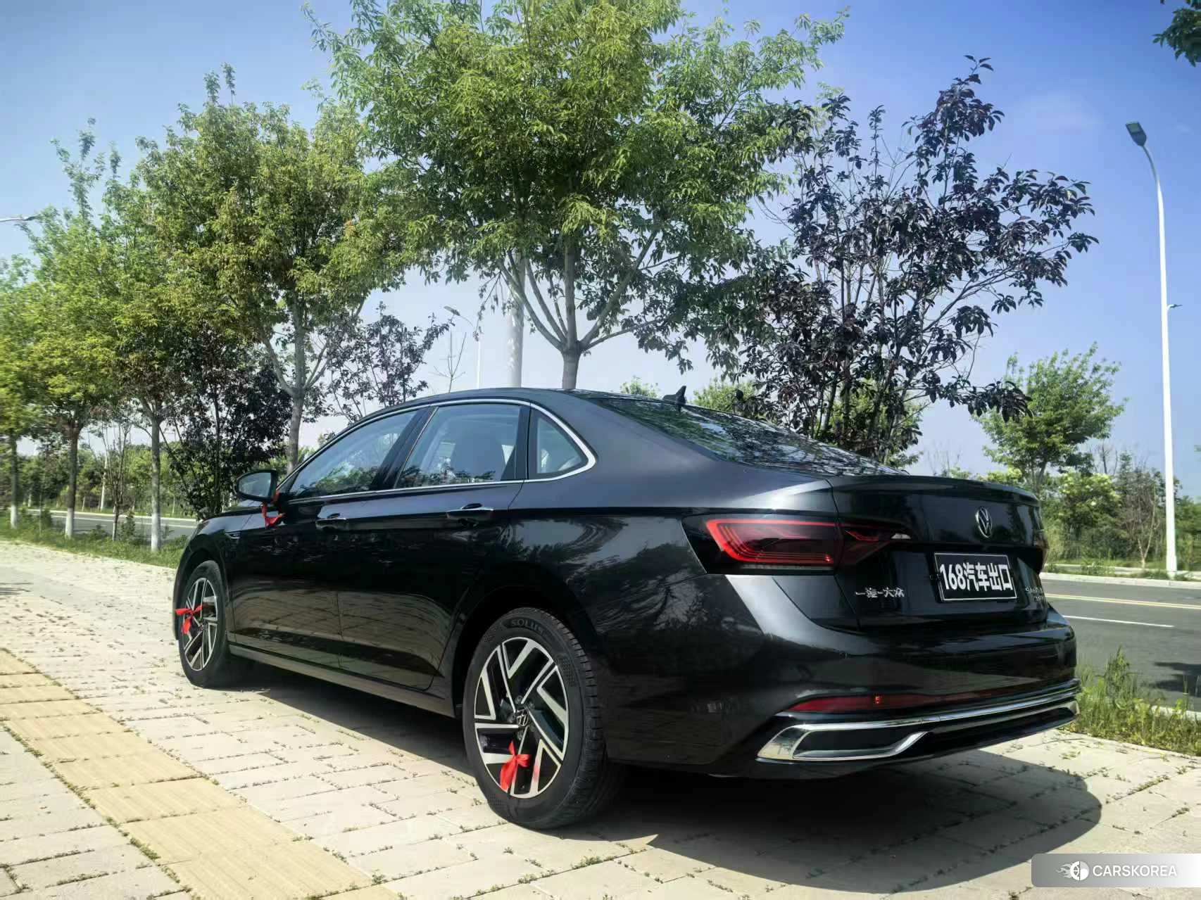 Volkswagen Sagitar id 4510349 из Китая 8