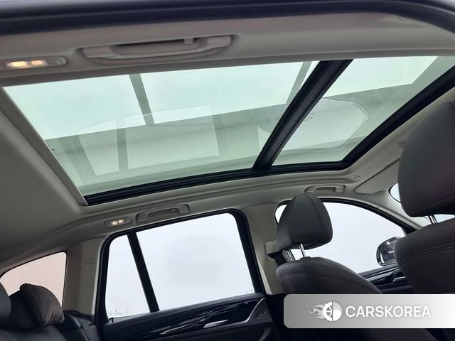 BMW X3 id 4399871 из Китая 8