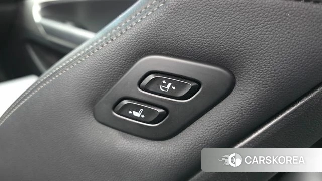 Genesis G70 id 3966234 из Кореи 8