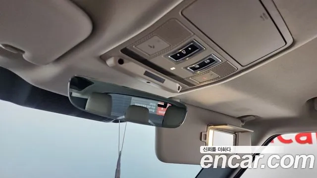 Land Rover Defender (L663) id 2880001 из Кореи 8