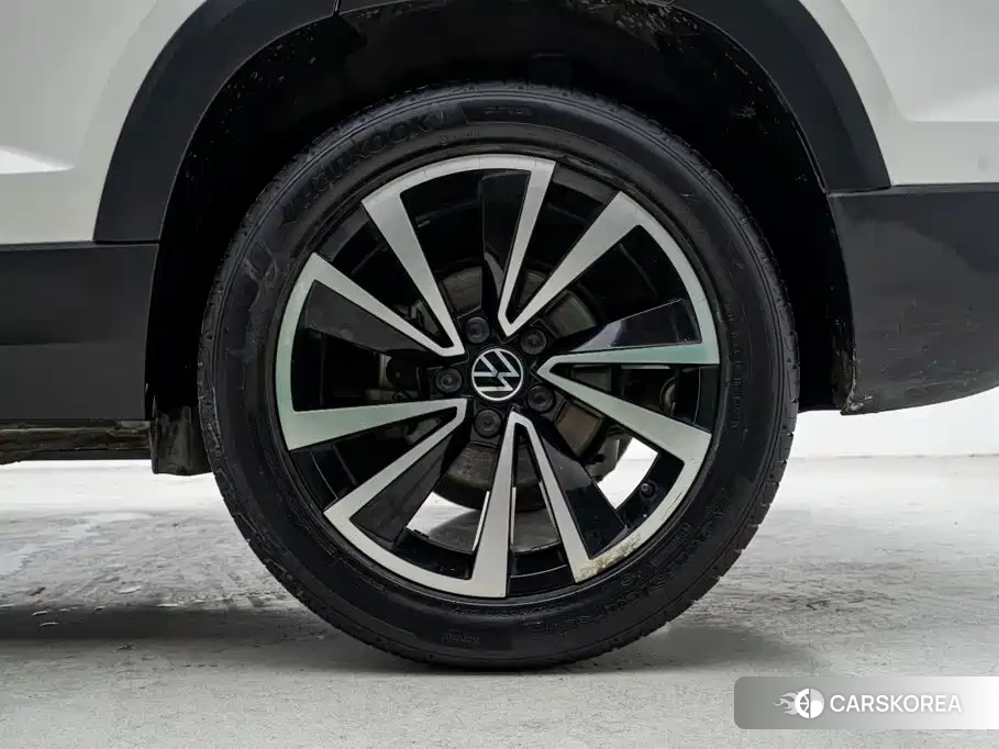 Volkswagen Tharu id 4680458 из Китая 8
