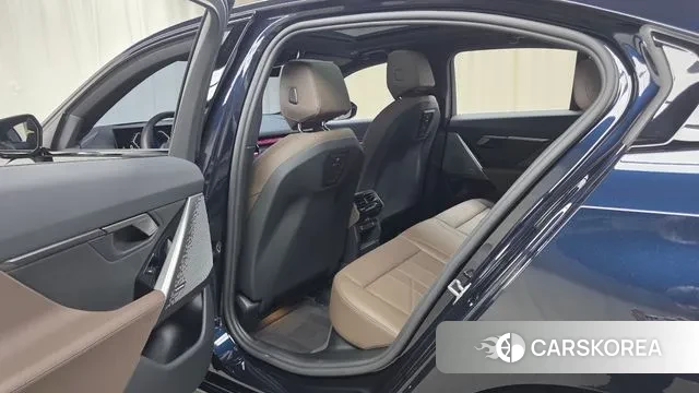 BMW 5 Series (G60) id 3486839 из Кореи 8