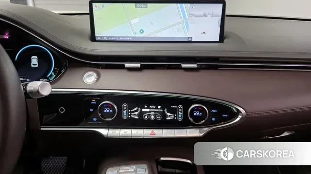 Genesis GV70 id 3401030 из Кореи 8