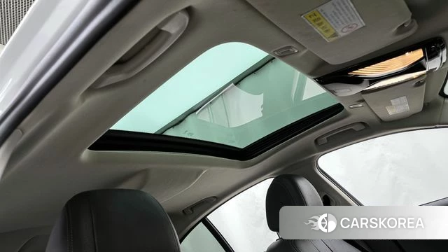 BMW 5 Series (G30) id 3899396 из Кореи 8