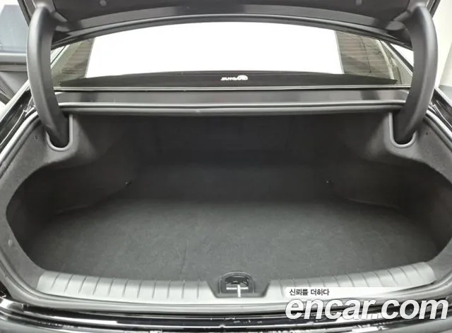 Hyundai Grandeur Hybrid (GN7) id 2574557 из Кореи 8