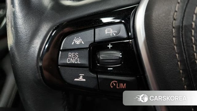 BMW 5 Series (G30) id 4785699 из Кореи 8