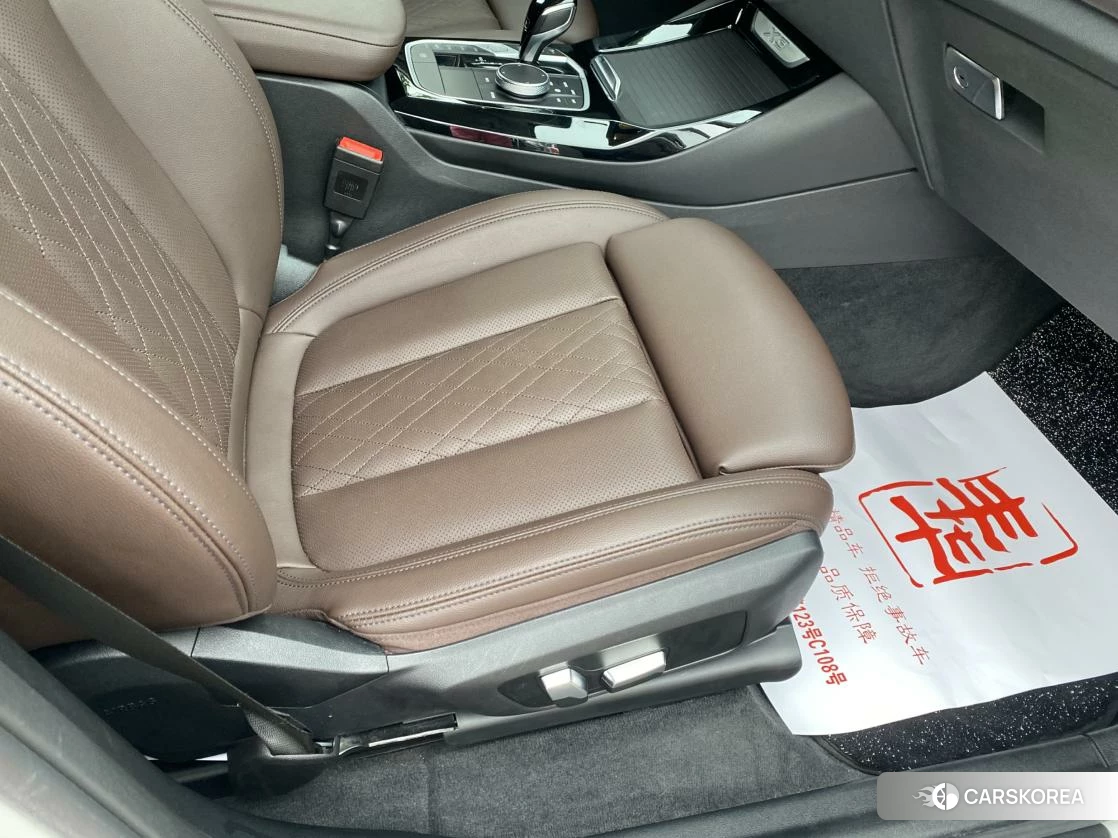 BMW X3 id 4461554 из Китая 8