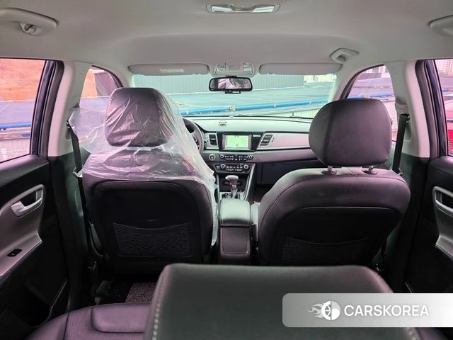 Kia Niro id 3889436 из Кореи 8