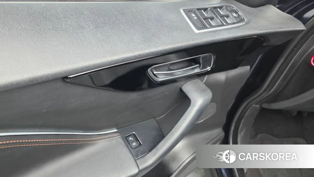 Jaguar F-PACE id 3853963 из Кореи 8