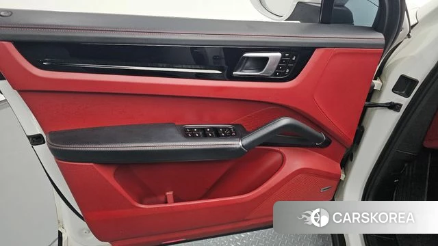 Porsche Cayenne (PO536) id 3885877 из Кореи 8