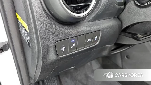 Hyundai Kona id 3379998 из Кореи 8