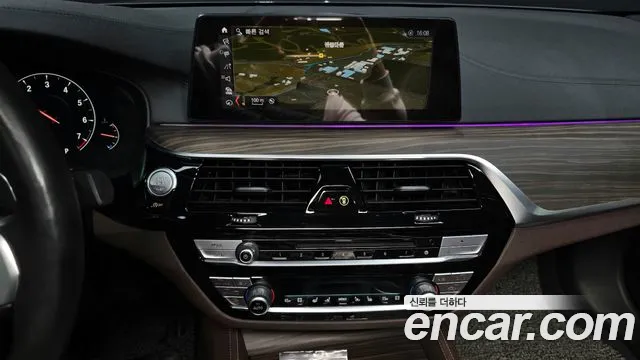 BMW 5 Series (G30) id 2515020 из Кореи 8