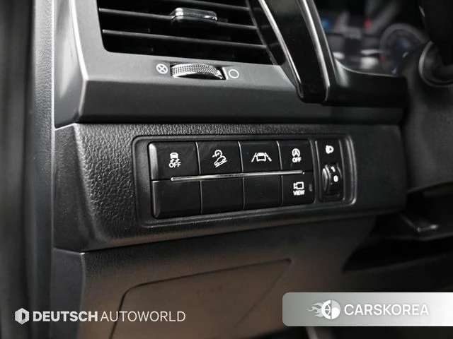 Ssangyong The New Rexton Sports Cannes id 4513084 из Кореи 8