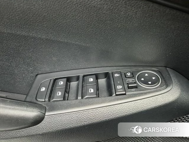 Kia Seltos id 4947183 из Кореи 8