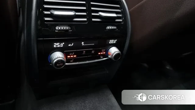 BMW 5 Series (G30) id 3687254 из Кореи 8