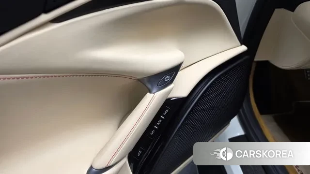 Ferrari Rome id 3310607 из Кореи 8