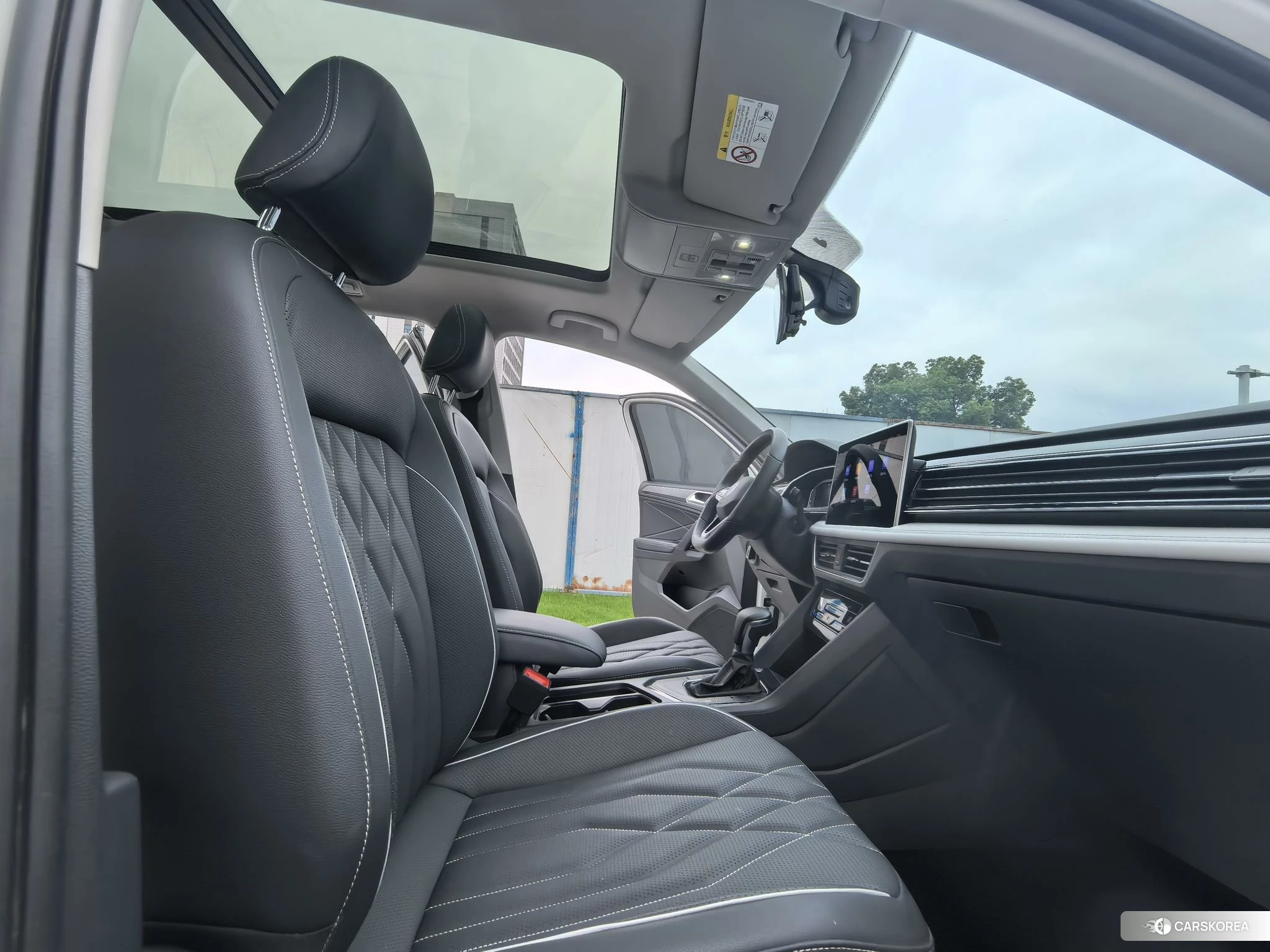 Volkswagen Tiguan L id 4510616 из Китая 8