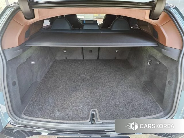 BMW XM (G09) id 3982036 из Кореи 8