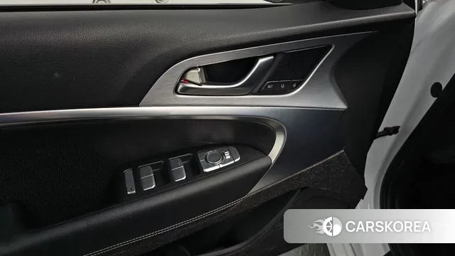 Genesis G70 id 3391495 из Кореи 8