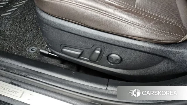 Hyundai The New Grandeur IG id 3649953 из Кореи 8