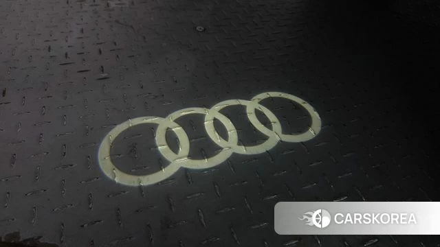 Audi Q3 (F3) id 4488434 из Кореи 8