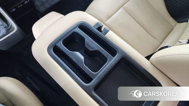 Hyundai Staria id 2989139 из Кореи 8