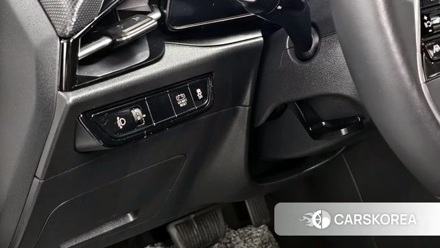 Kia Di Ol Nu Niro id 4244265 из Кореи 8